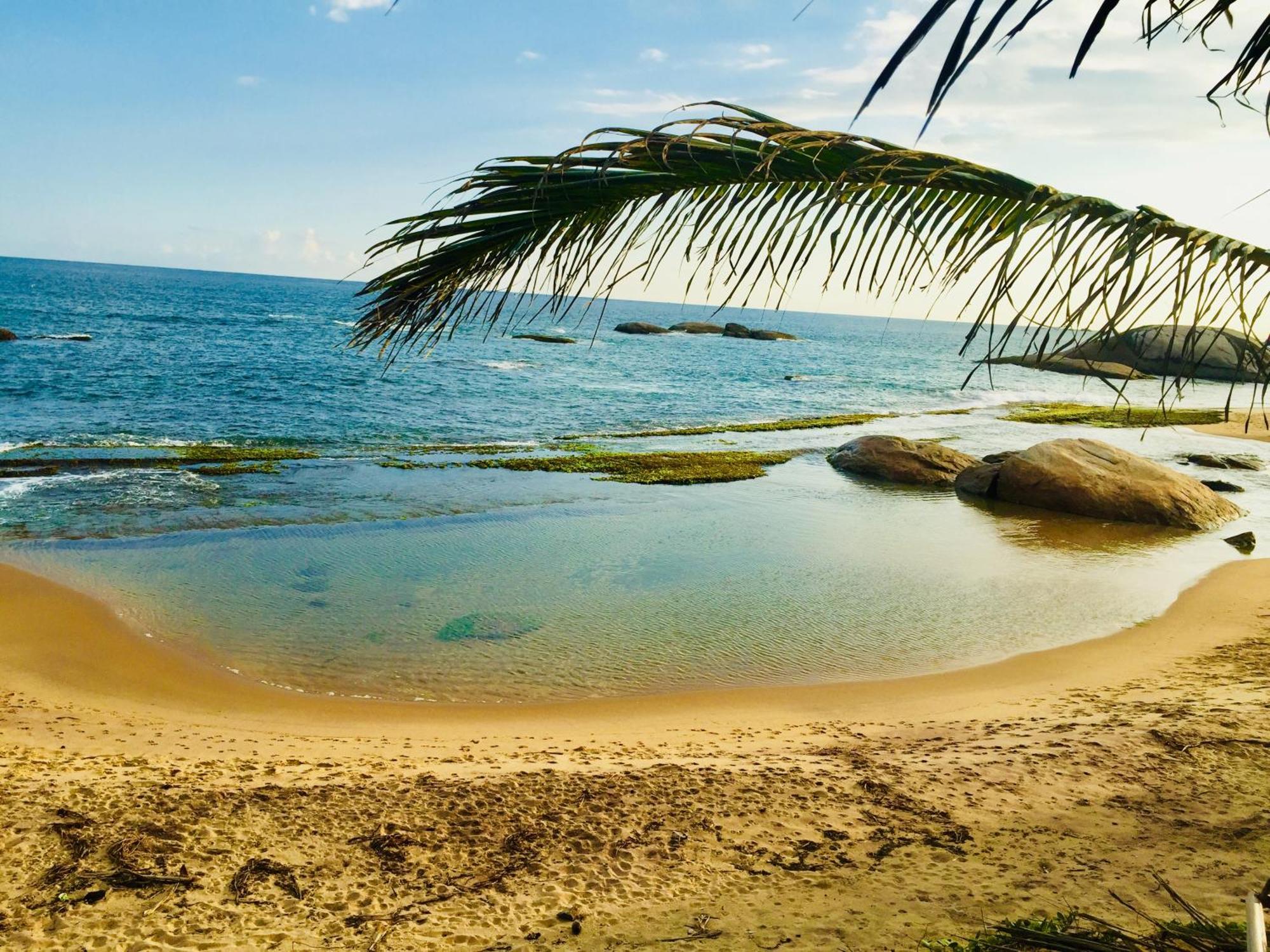 Beach Bungalow Yala Kirinda  Luaran gambar